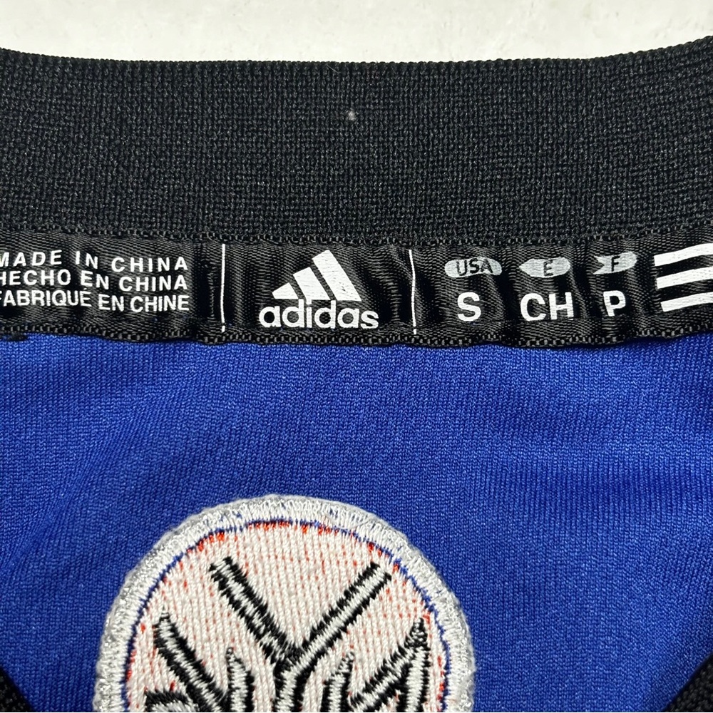 Adidas New York Knicks #7 Carmelo Anthony Blue NBA Swingman Jersey - Picture 7 of 7